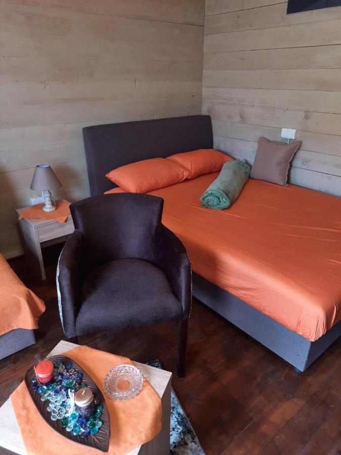 Mali Raj Apartment *
