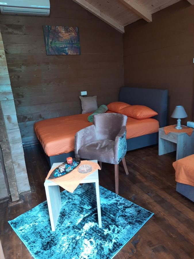 Mali Raj Apartman