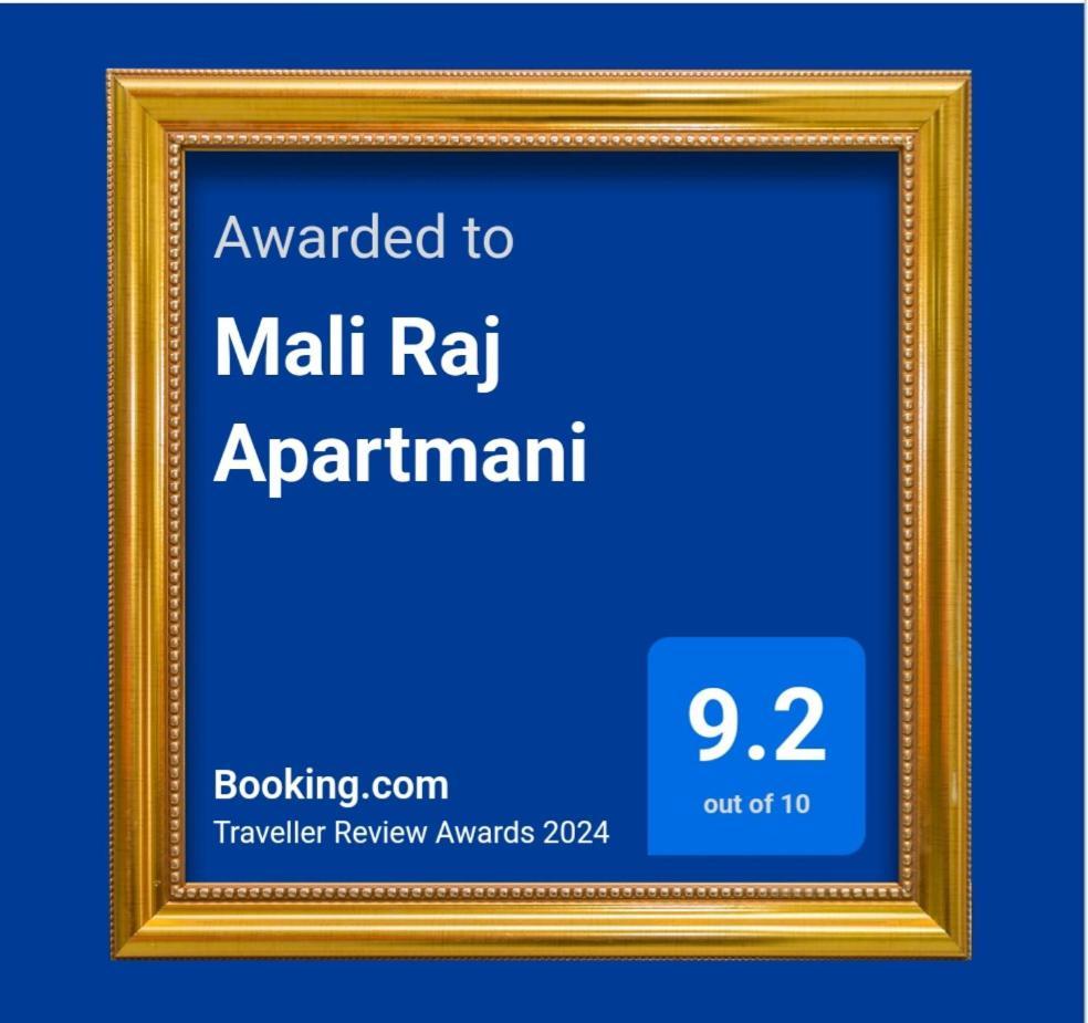 Апартаменты Mali Raj